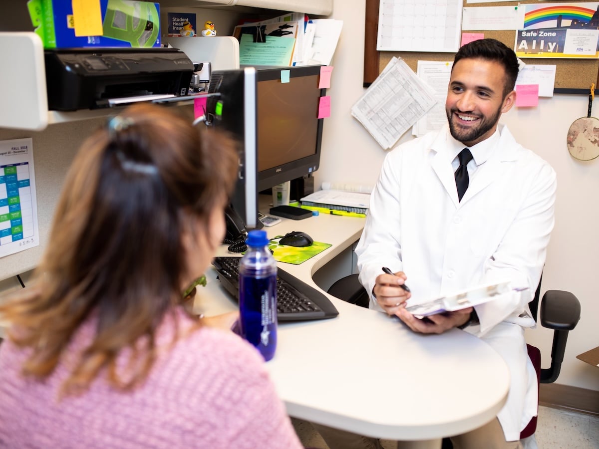 Registered dietitian providing one-on-one nutrition counseling